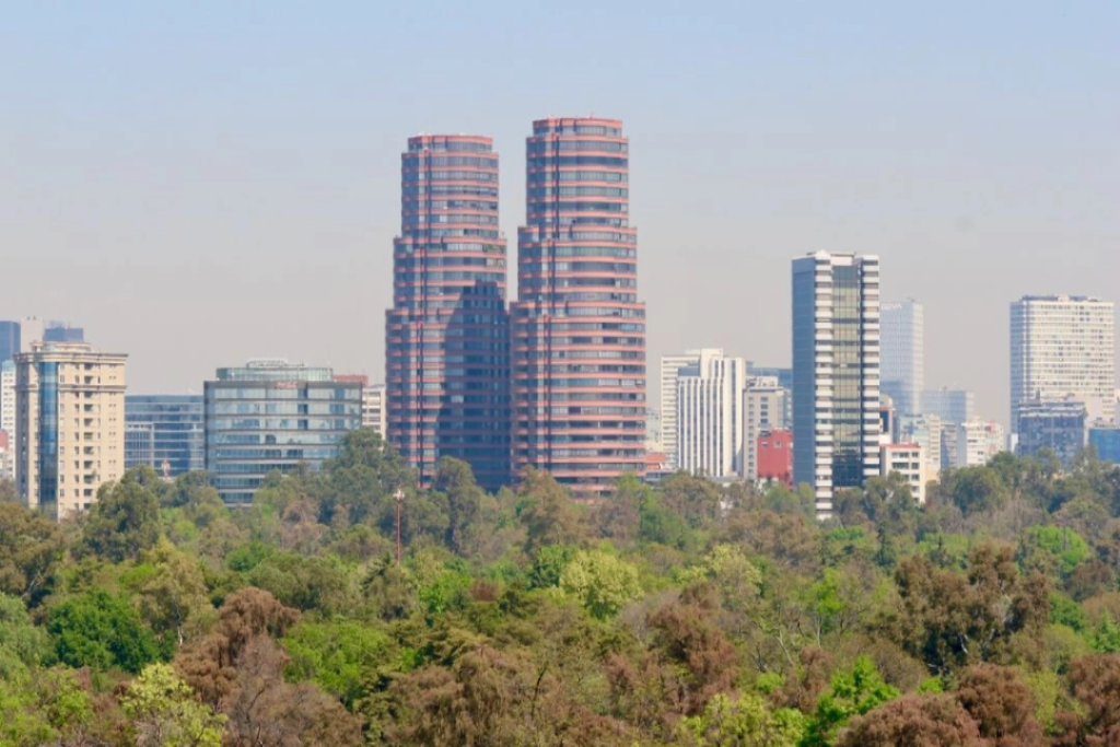 Rechazan Coparmex y Canaco fallo que permitiría edificar en Chapultepec