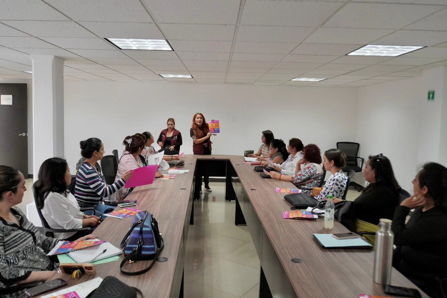 Autonomia Economica para las Mujeres, foto 1